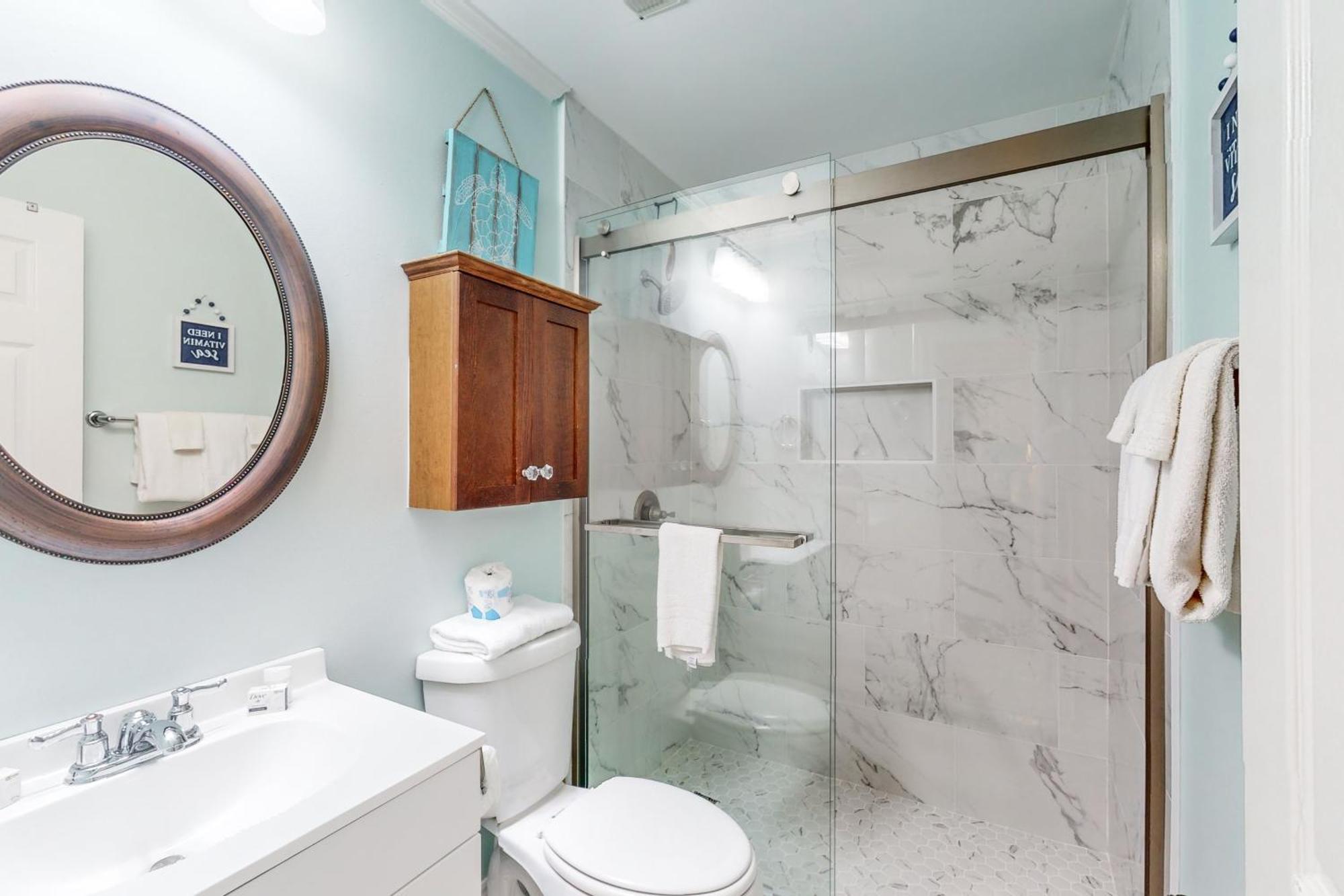 Romar Beach Condos Gulf Shores Room photo