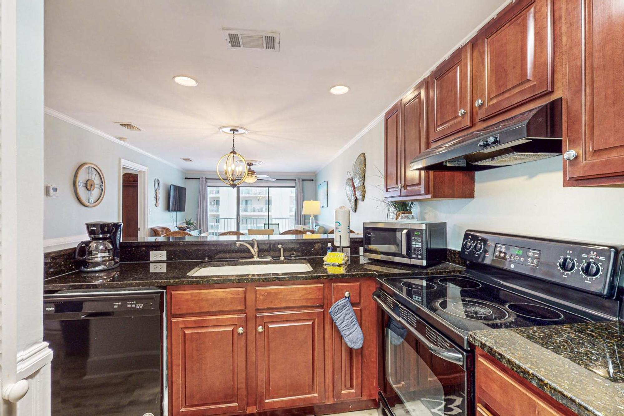 Romar Beach Condos Gulf Shores Room photo