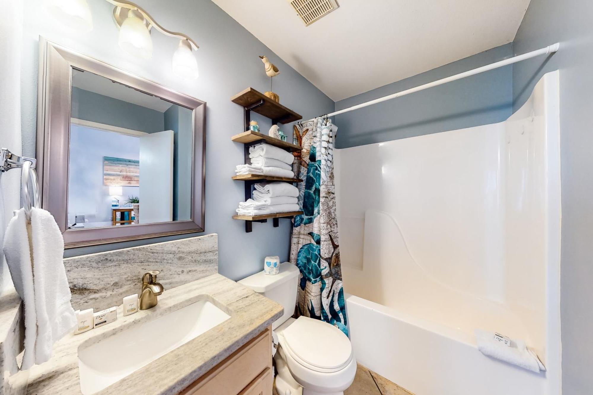 Romar Beach Condos Gulf Shores Room photo